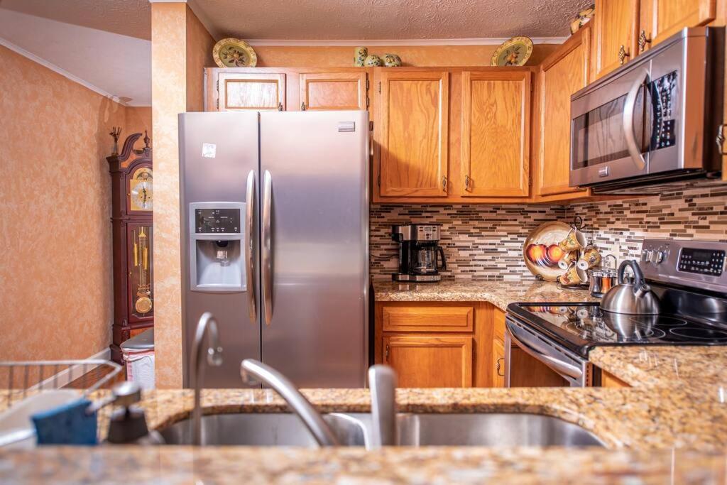 City & Mountain View 5 Mins From Downtown Gatlinburg Exterior photo